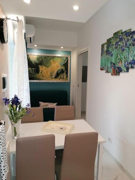Fiumicino Aeroporto Casa Vacanze Iris Екстериор снимка